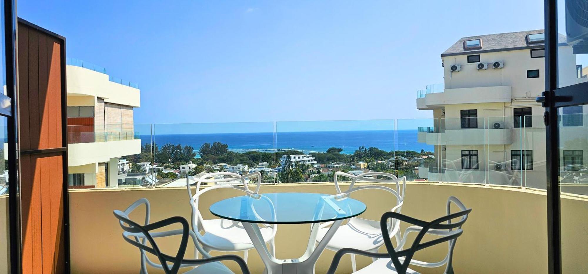 דירות Flic-en-Flacq Zen Retreat With Stunning Sea Views And Sunsets מראה חיצוני תמונה